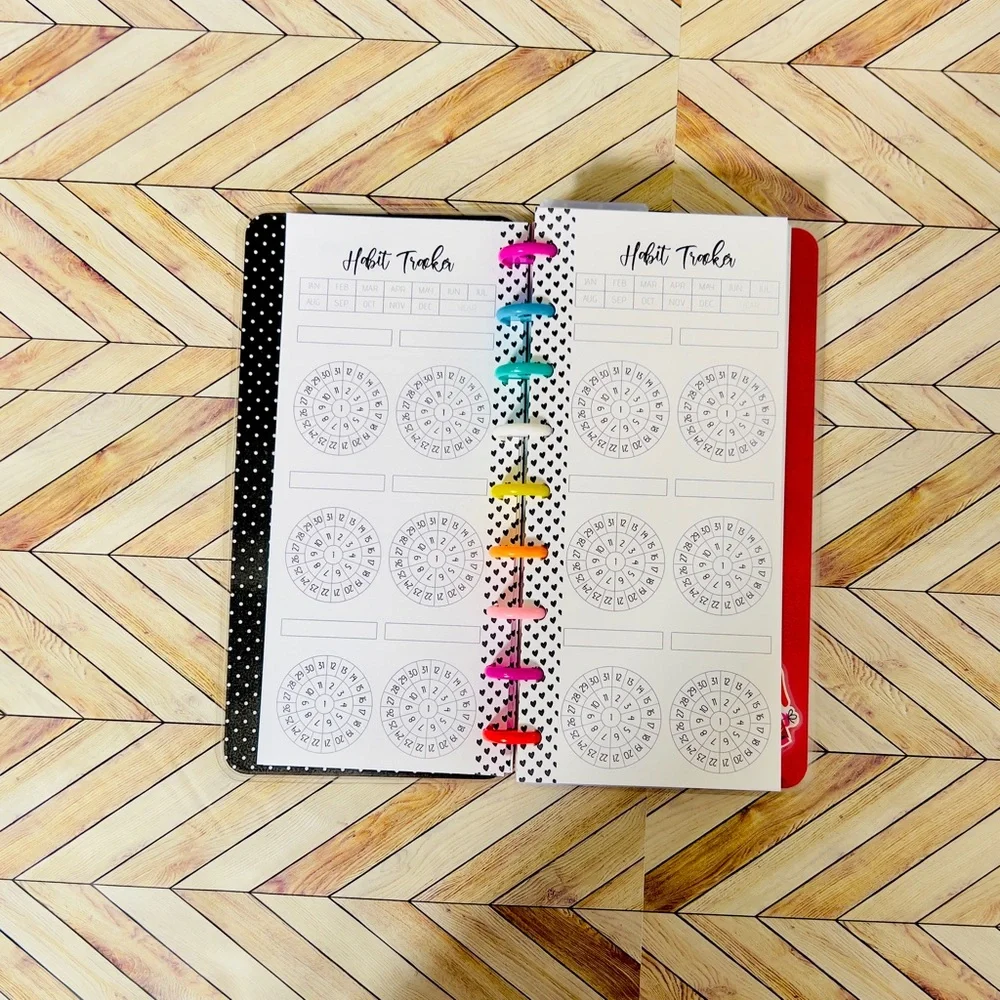 Skinny classic size planner Happy candy hearts valentines weekly layout undated